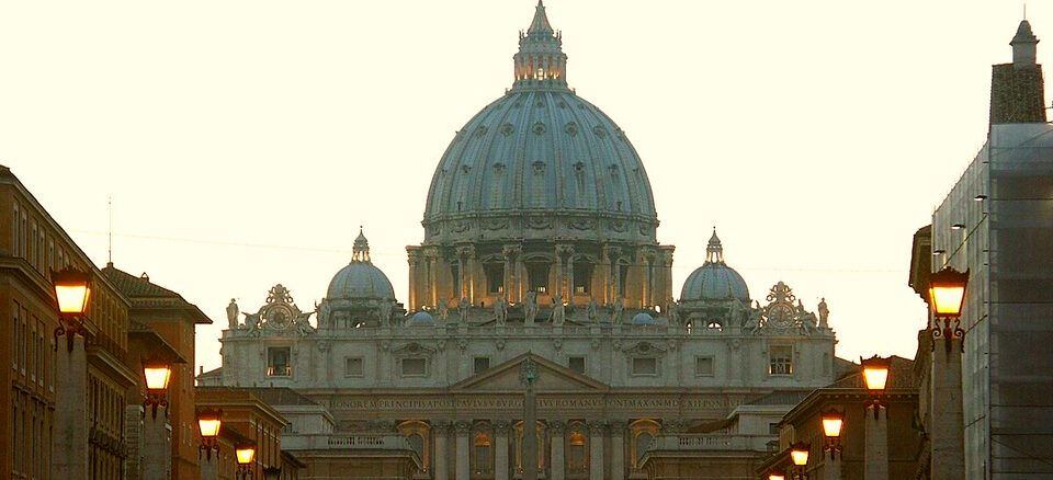 Der überlieferte Ritus wird nach drei Jahren der Verbannung wieder in den Petersdom zurückkehren. Die bergoglianische Repression scheint Vergangenheit zu sein
