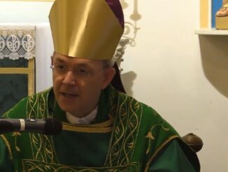 Athanasius Schneider ermahnt, daß die Kirche nicht länger in der Verwirrung verharren könne. Sie müsse in Klarheit die Wahrheit verkünden.