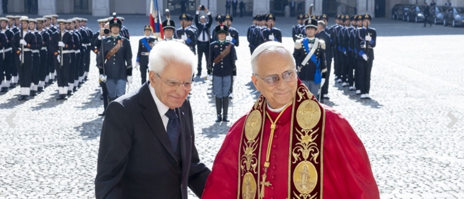 Papst Leo XIV. wurde heute von dem italienischen Staatspräsidenten Sergio Mattarella auf dem Quirinal empfangen Papst Leo XIV. wurde heute von dem italienischen Staatspräsidenten Sergio Mattarella auf dem Quirinal empfangen