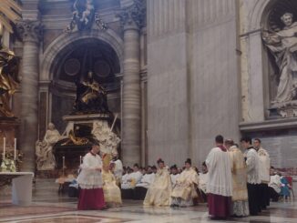 Die wichtigste Tageszeitung des liberalen und globalistischen Mainstream berichtete über die Erlaubnis von Papst Leo XIV., im Petersdom wieder im alten Ritus zelebrieren zu dürfen.