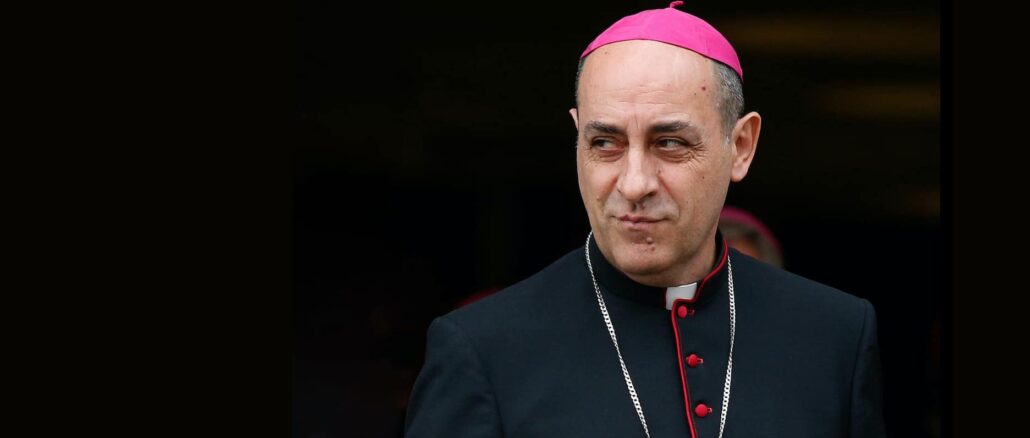 Caminante Wanderer fügt einige neue Aspekte in die aufgewühlte Debatte über die Veröffentlichung des Dokuments Mater populi fidelis ein.