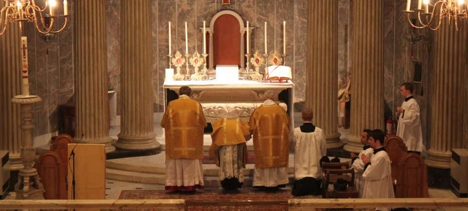 Schwinden die Hoffnungen, daß Papst Leo XIV. den überlieferten Ritus aus dem Würgegriff von Traditionis custodes befreien wird?