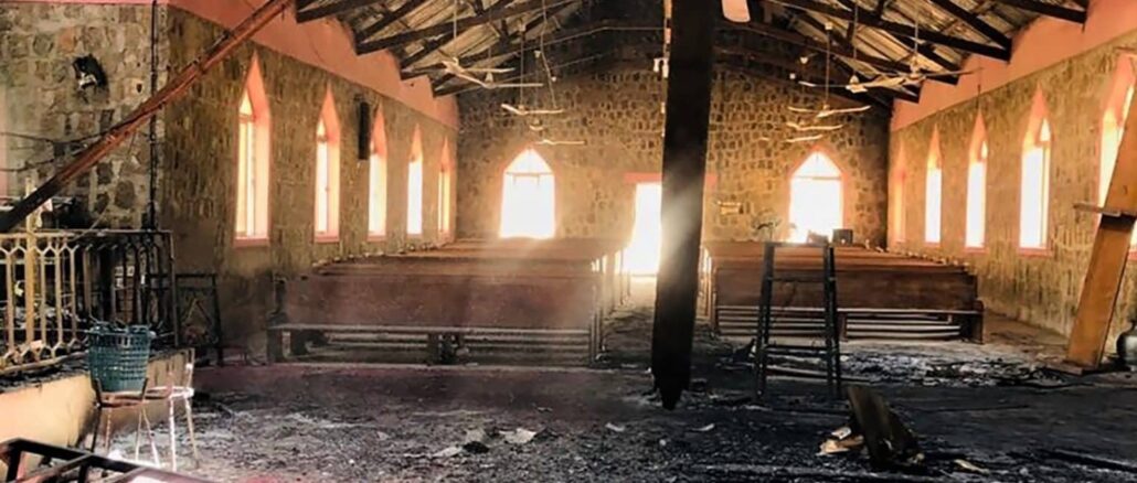 Nigeria, als Staat ein Produkt der britischen Kolonialmacht, ist ein zerrissenes Land, in dem die Christen Verfolgung durch Islamisten erleiden