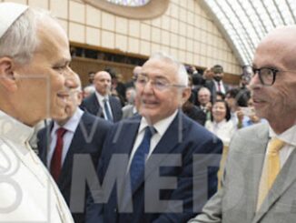 John Allen Jr., bereits durch die Krankheit gezeichnet, mit Papst Leo XIV.