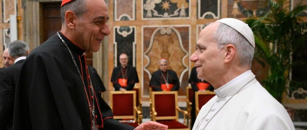 Kardinal Victor Manuel "Tucho" Fernández mit Papst Leo XIV. Wurde gestern die Causa Piusbruderschaft besprochen?