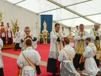 Priesterweihen für die Priesterbruderschaft St. Pius X. (FSSPX)