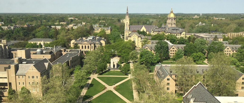 Ein Teil des ausgedehnten Geländes der katholischen Universität Notre Dame in den USA