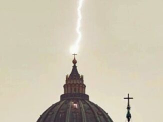 Blitzeinschlag in die Peterskuppel am 12. März 2026