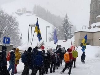 Bei Schnee und Nebel erreichten die Pilger der Tradition am 14. März das Marienheiligtum La Salette – wo sie eine unerfreiliche Überraschung erwartete