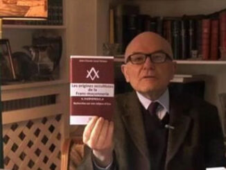 Zum Tod von Prof. Jean-Claude Lozac'hmeur, einem katholischen Kämpfer, Verteidiger der bretonischen Identität, Linguisten, Historiker und Kritiker der Freimaurerei und ihres Einflusses auf den französischen Staat; im Bild mit seinem Buch: "Die okkultistischen Ursprünge der Freimaurerei"