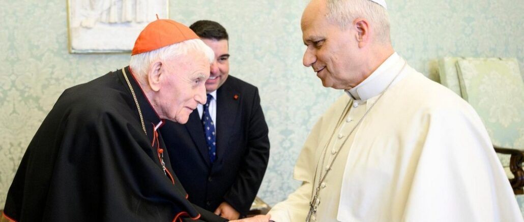 Kardinal Ernest Simoni wurde in seinem 98. Lebensjahr von Papst Leo XIV. in Audienz empfangen