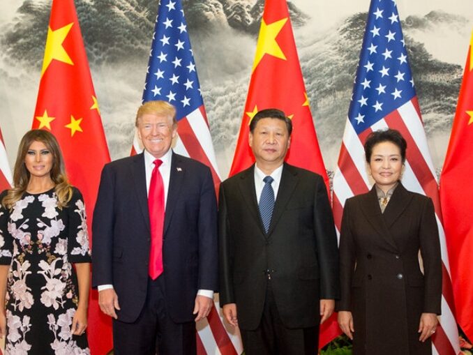 US-Präsident Donald Trump bei einer Begegnung mit China Staatspräsident Xi Jinping im Jahr 2017