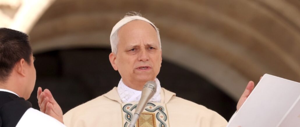 Papst Leo XIV. leitet seit Mai 2025 die Kirche