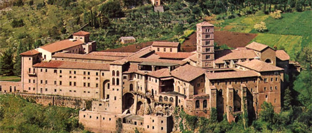 Das der heilige Scholastika geweihte Kloster war auch in diesem Jahr Austragungsort der Sommeruniversität der Stiftung Lepanto