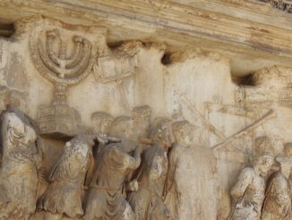 Der Jerusalemer Tempelschatz wurde 71 n. Chr. nach Rom gebracht und im Triumphzug durch die Straßen der Stadt getragen