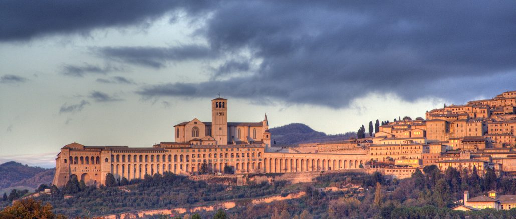 Weltgebetstreffen der Religionen und Kulturen in Assisi - mit Papst Franziskus