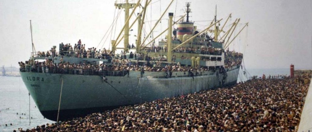 Flüchtlingsansturm aus Albanien (Bari 1991)