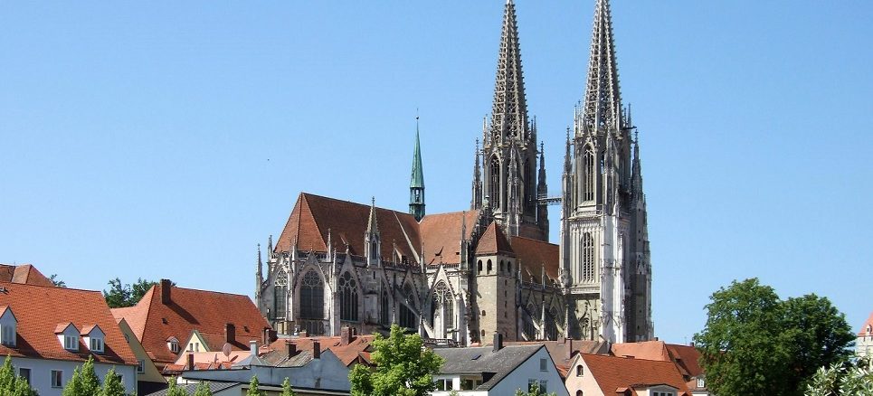 Regensburger Dom: Eine Stellungnahme zur „Diözesanen Handreichung für die Seelsorge mit wiederverheirateten Geschiedenen“ des Bischofs von Regensburg vom 14.03.2017