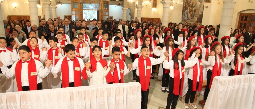 Firmung junger Katholiken in Ramallah