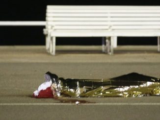 Islamistisches Attentat m 14. Juli in Nizza wurden mindestens 84 Menschen getötet