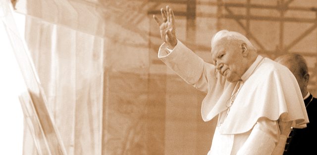 Johannes Paul II. 2002 beim Weltjugendtag in Toronto