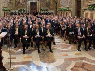 Karlspreis: Ansprach von Papst Franziskus an die Elite der Europapolitik