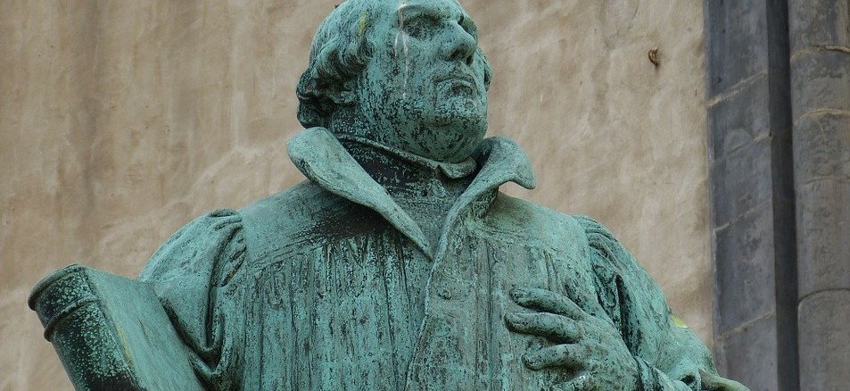 Befällt Luther-Mythos immer mehr katholische Kirchenvertreter? Luther-Denkmal in Magdeburg