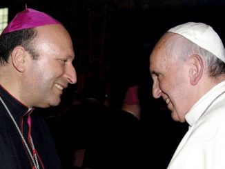 Msgr. Franco Coppola, neuer Nuntius in Mexiko, mit Papst Franziskus: "Mich würde Ihre Meinung zur Homo-Ehe interessieren."