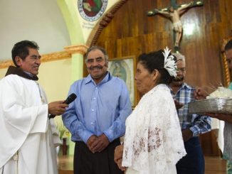 Pablo und Francisca - nach 46 Jahren standesamtlicher Ehe konnten sie auch kirchlich heiraten