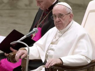 Papst Franziskus: "Weniger Spaltungen, Auseinandersetzungen, Kontroversen", aber ...