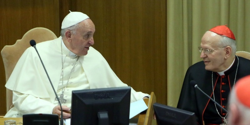 Papst Franziskus mit Kardinal Baldisseri