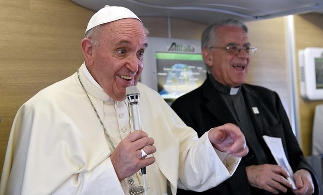 Papst Franziskus und der Zika-Virus