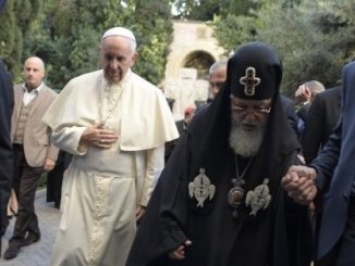 Papst Franziskus mit Patriarch Ilia II. der georgisch-orthodoxen Apostelkirche