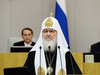 Patriarch Kyrill 2015 vor der Duma