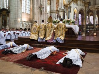 Priesterweihen 2016 im überlieferten Ritus: Petrusbruderschaft, Bordeaux