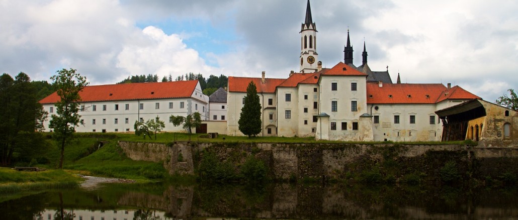 Das 1259 gegründete, 1941/1950 aufgehobene und 1990 wiederbelebte Zisterzienserkloster Hohenfurth in Südböhmen
