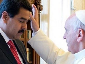 Venezuelas Staatspräsident Nicolas Maduro im Herbst 2016 bei einem unerwarteten Kurzbesuch bei Papst Franziskus im Vatikan. Zu jenem Zeitpunkt schien sein unmittelbarer Sturz bevorzustehen.