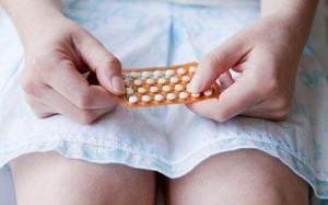 Die gefährlichen Anti-Baby-Pillen von Bayer und der in Kauf genommene Femizid an Frauen.