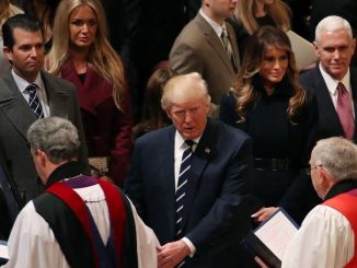 Donald Trump beim National Prayer Breakfast 2017
